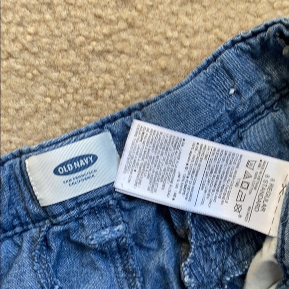 Old Navy girls shorts - Picture 3 of 3